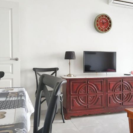 Apartsalou Pepa Apartment ภายนอก รูปภาพ